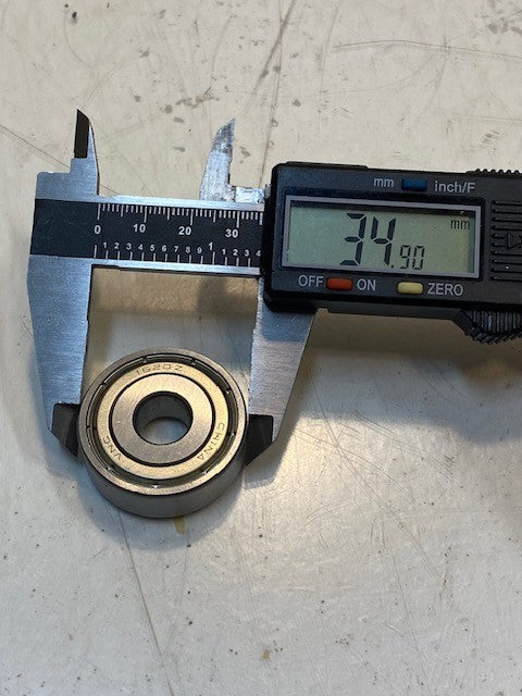 26 Quantity of VNC 1620Z Deep Groove Radial Ball Bearings 35x11x11 (26 Quantity)