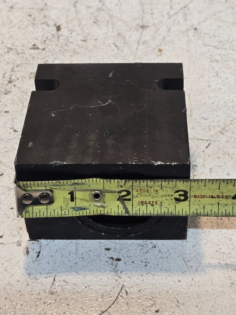 Hydraulic 3-Way Valve Body 11-013-541201777 | IA04R0