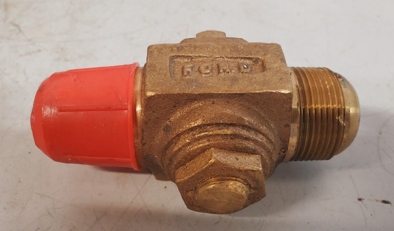 Ford Corporation Stop Valve 3/4" AWWA x Flare Brass