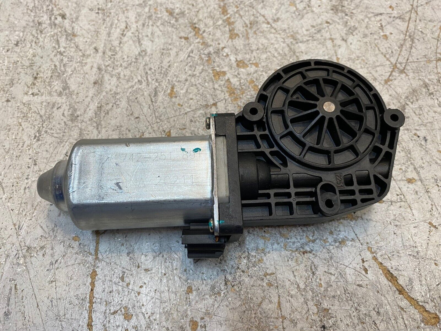 Power Window Lift Motor 742-251 | 20211 | 12V