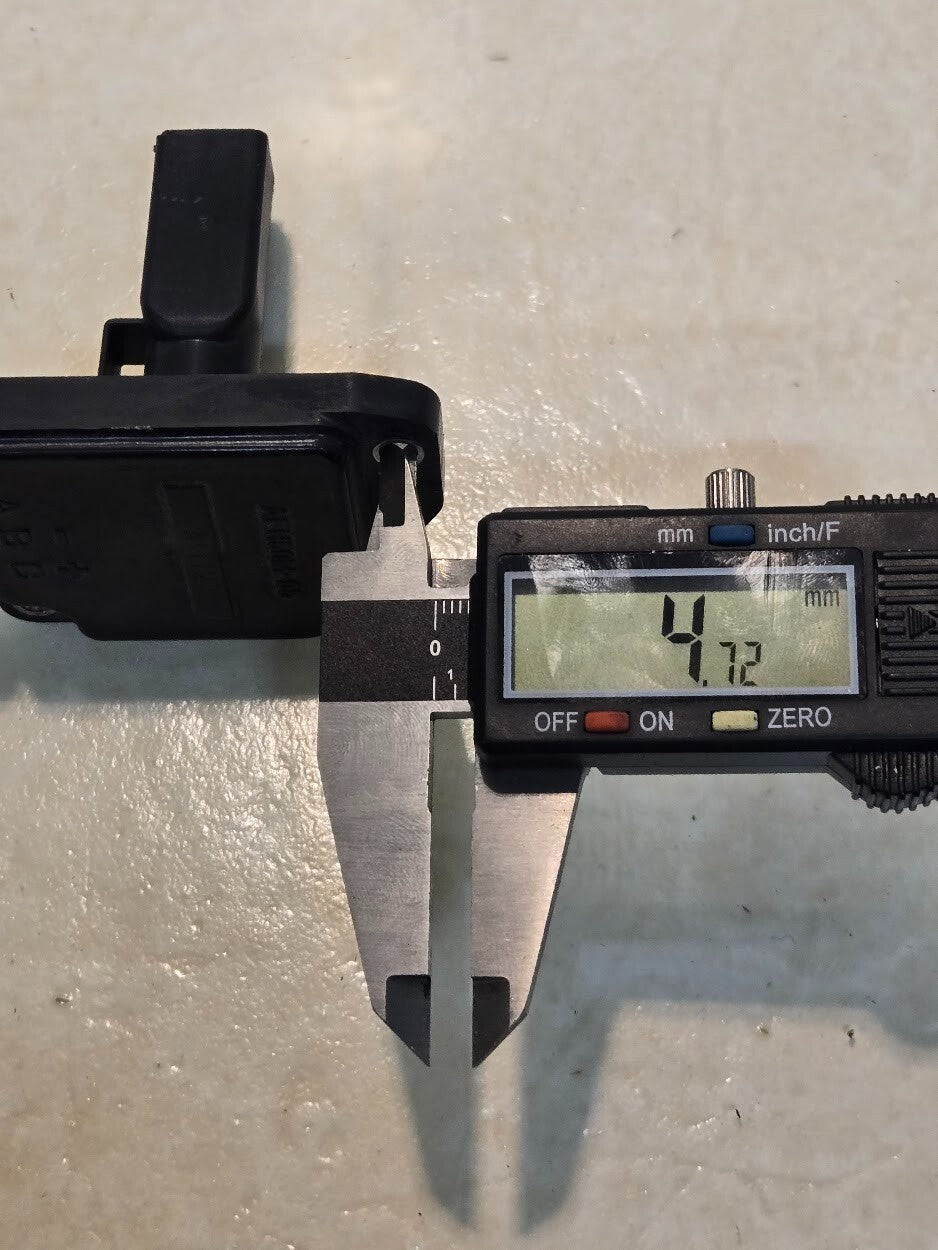 2 Quantity of Mass Air Flow Sensors AFH50M-05 | A1112 | 50015A (2 Quantity)