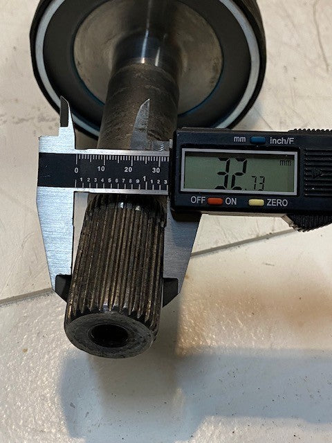 Spicer CV Axle Shaft F5H351C1 | 47763D | F5H348 | 47751G 25" Long