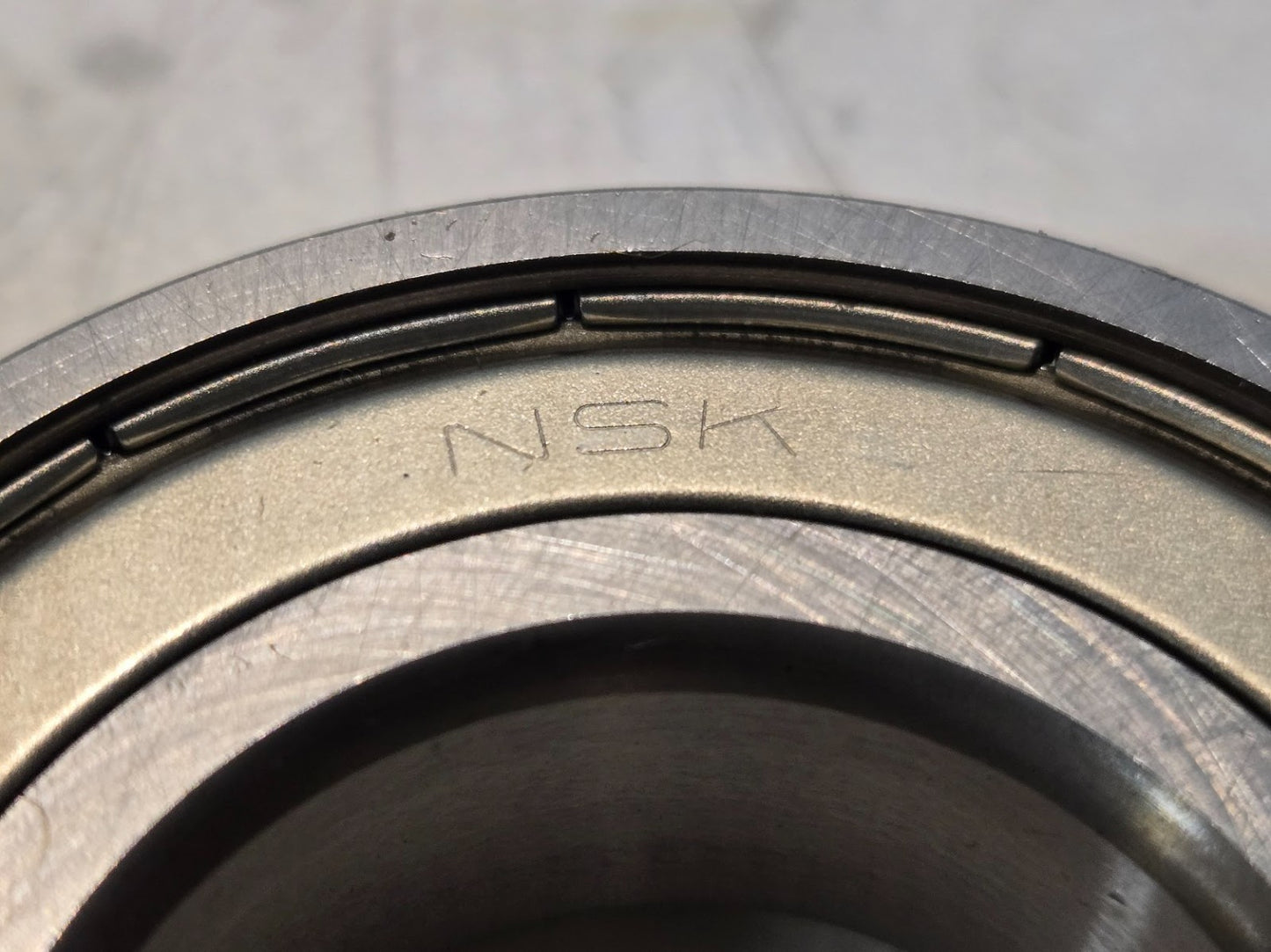 2 Quantity of NSK Metal Shielded Bearings 6206Z | 62 mm OD x 30 mm Bore (2 Qty)