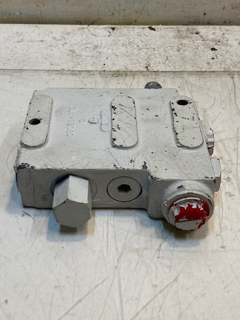 Hydraulic Control Valve 39055-31C | 2114 | 390P5