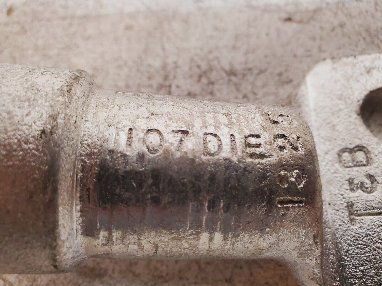 Thomas & Betts Compression Lug Two Holes 1325 | 107DIE