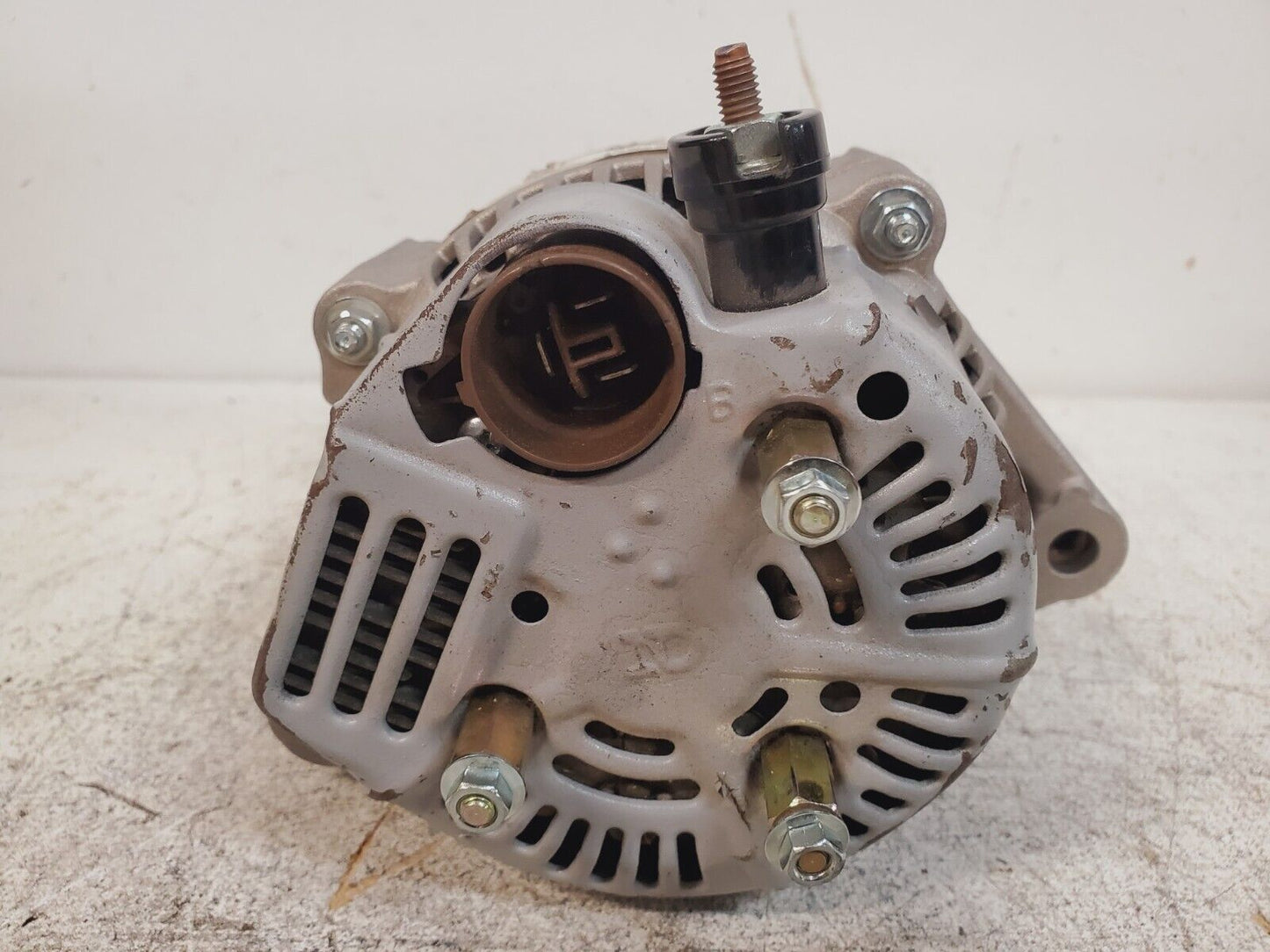 Remanufactured Alternator 14852 | 15090