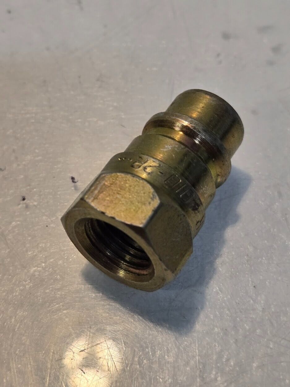3 Quantity of Pioneer 4010-2P Hydraulic Quick Connect Hose Couplings (3 Qty)