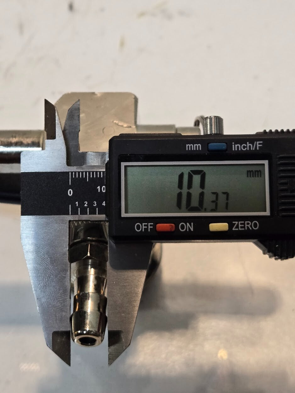 American Sanke D Type Coupler | Low Profile Twist on Type 3/4" Thread Connector