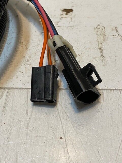 Melroe 6704359 Fargo Assembly Harness 47665-0210 | G0053