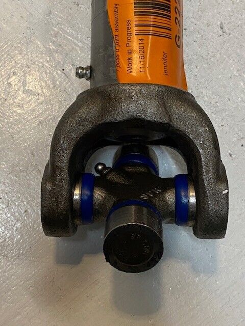 Driveshaft U-Joint Assembly Spicer P051 Reman 19" Long