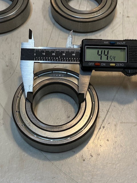 5 Quantity of SST 6209Z Deep Groove Ball Bearings 85x45x19mm (5 Quantity)