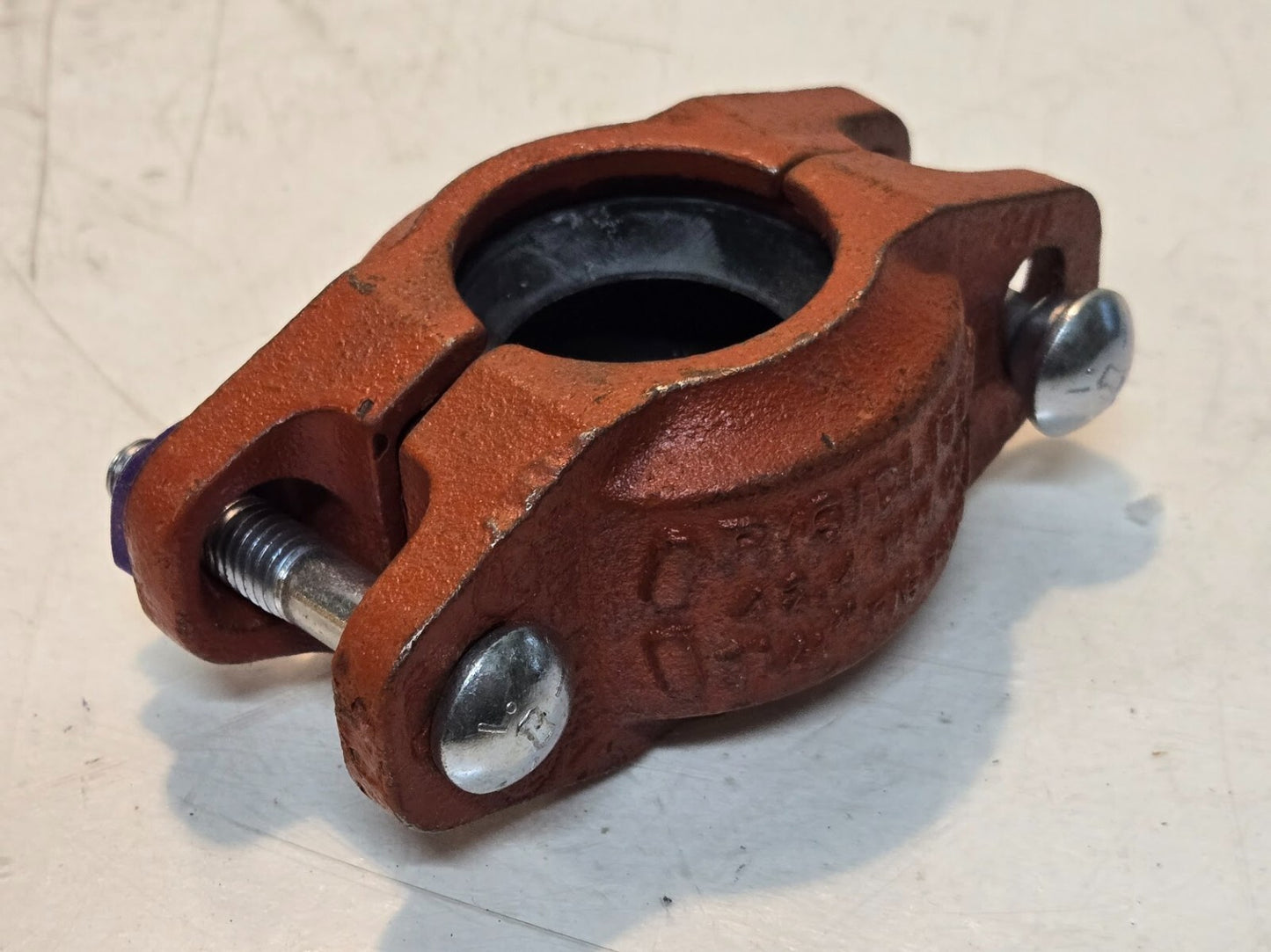 3 Quantity of Rigidlite 1 1/4" Grooved Couplings Fig. 7400 42.4mm (3 Quantity)