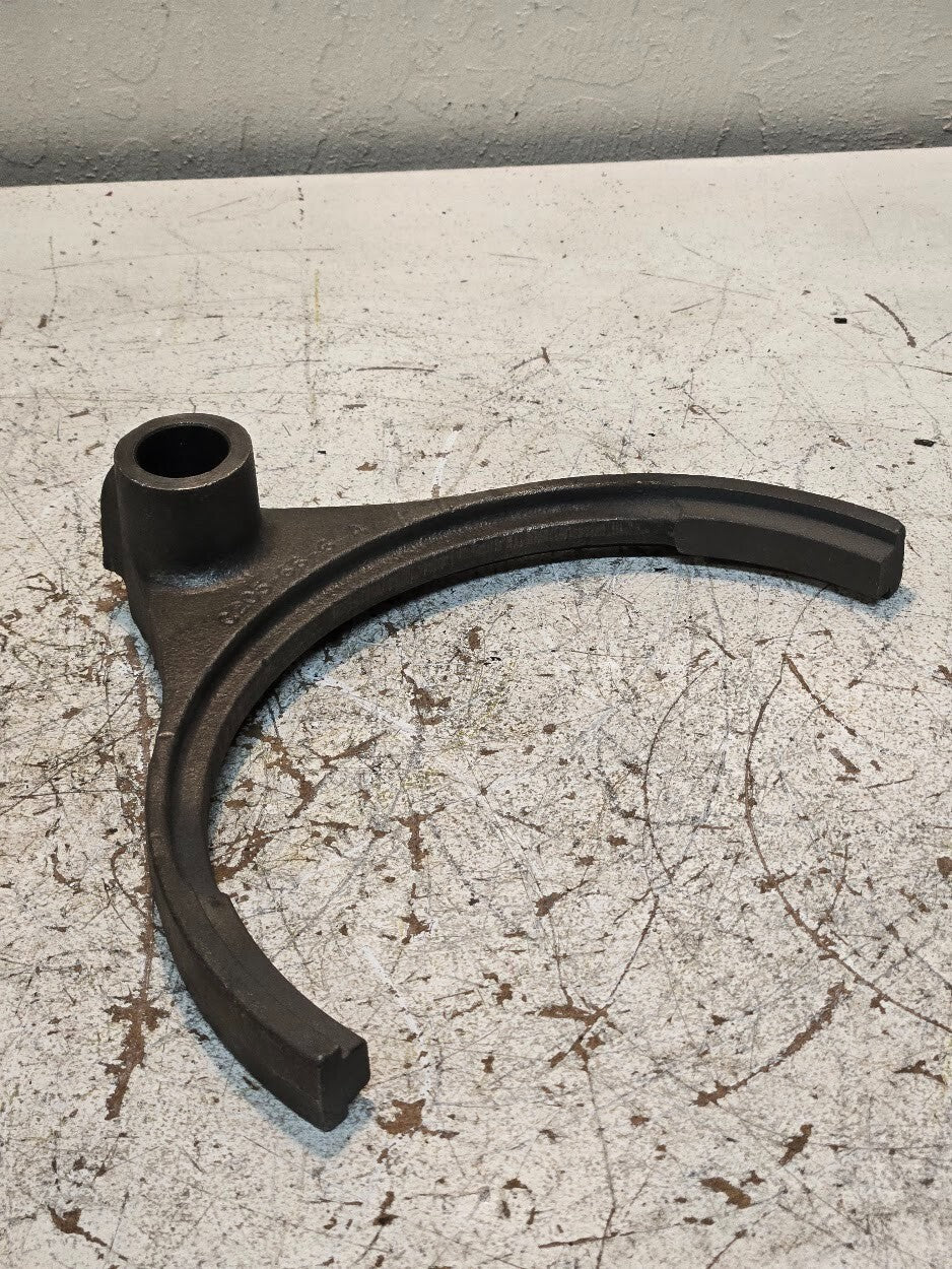 Transmission Shift Fork C205-66-6 A | D6A | 05 384