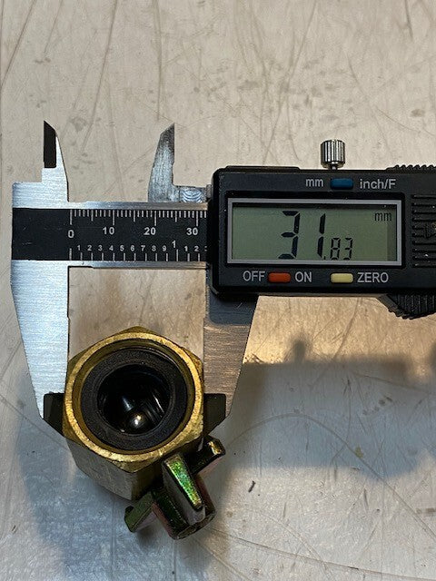 2 Quantity of Brass Garden Hose Shut-Off Valves 27mm Thread 48mm L (2 Qty)