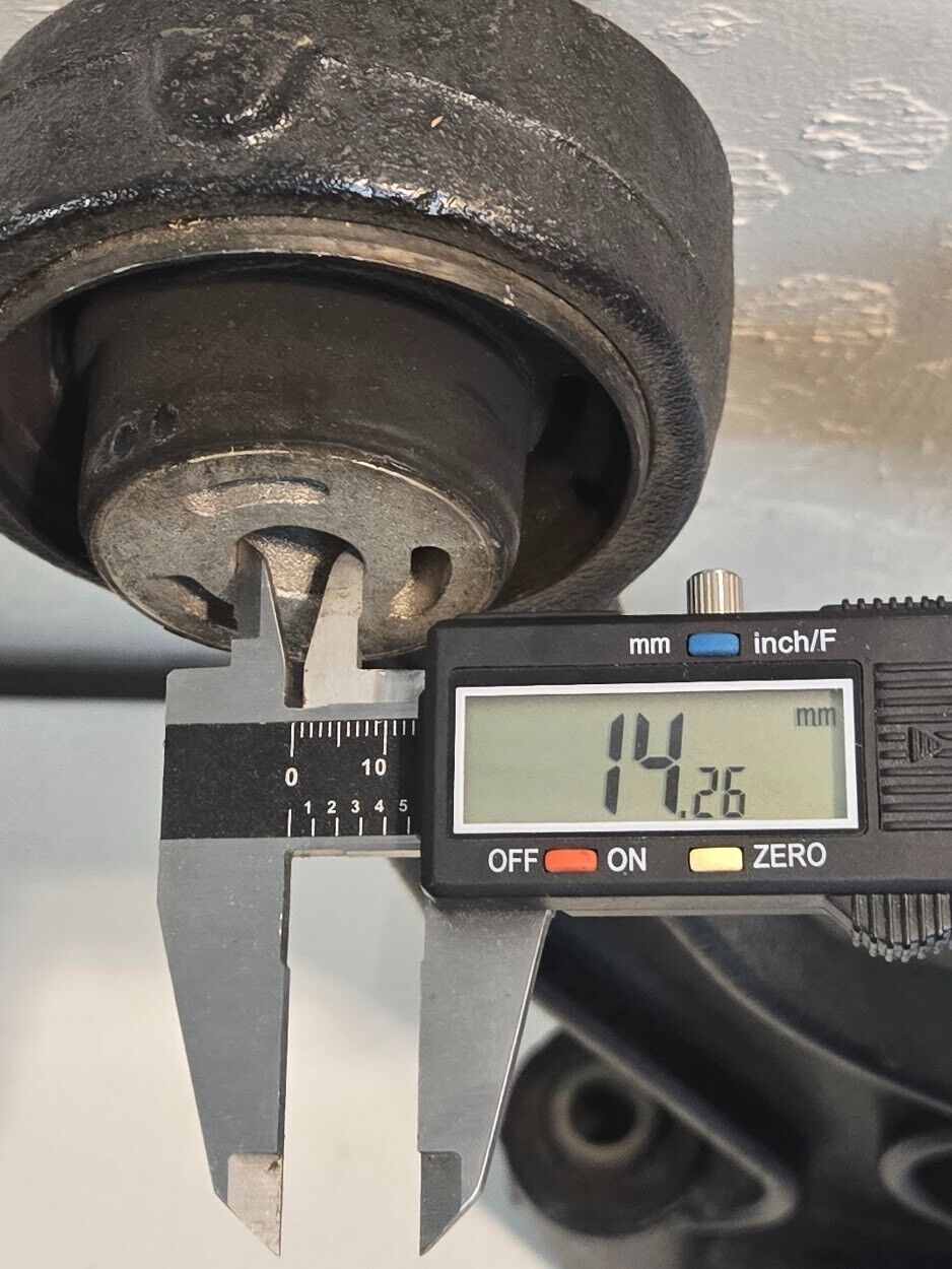 Lower Right Side Control Arm SPN032176 RH 171 0314 W4 for Chrysler Sebring