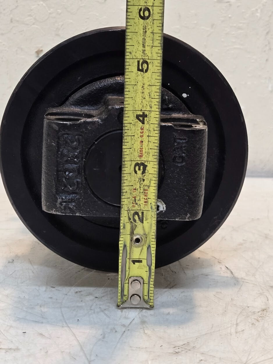 CAT Bottom Track Roller 2X02 14 | 4 Bolt Mounting | 5-5/8" OD | Dual Flange