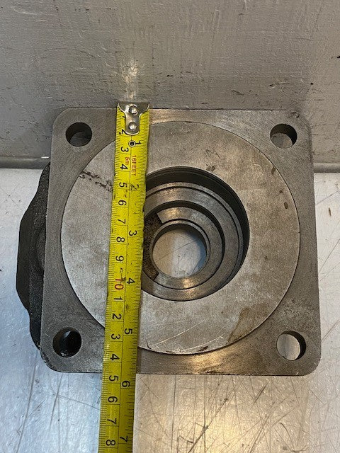 Hydraulic Pump Shaft End Cover 72mm Bore 7" Long 5-3/4" Wide 3-5/8" Tall
