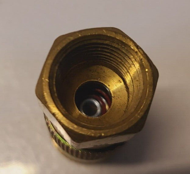 5 Qty. of Milton Kwik Change "T" Style Couplings 3/8" MNPT Brass (5 Qty)