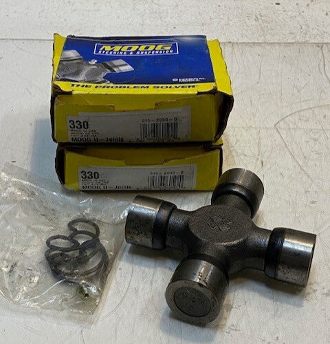 2 Quantity of MOOG U-Joints 330 | 015-2086-0 (2 Quantity)