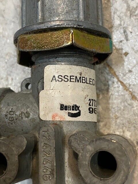 Bendix 277222 PR-2 Pressure Protection Valve 95Psi | A1510T | 242446