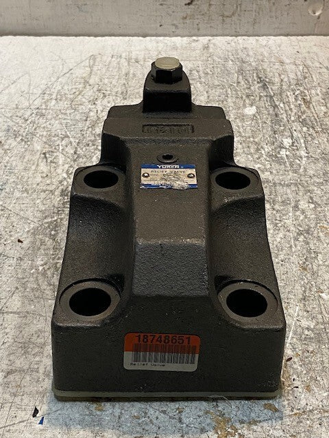 Yuken Relief Valve D141 | 21mm Bore 7-1/2" L 4-3/4" H 4-7/8" W