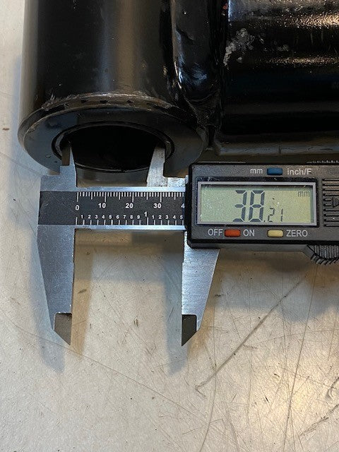 Hydraulic Bucket Tilt Cylinder 34-0201-969 | 26-1/2" Long 82mm OD