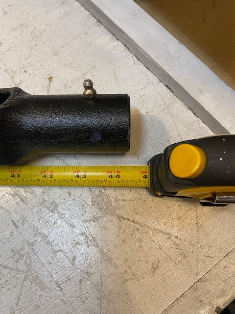 Steering Shaft 06031-11, 06045-4, 44-1/2" Long 26mm End 24mm End 38mm Shaft