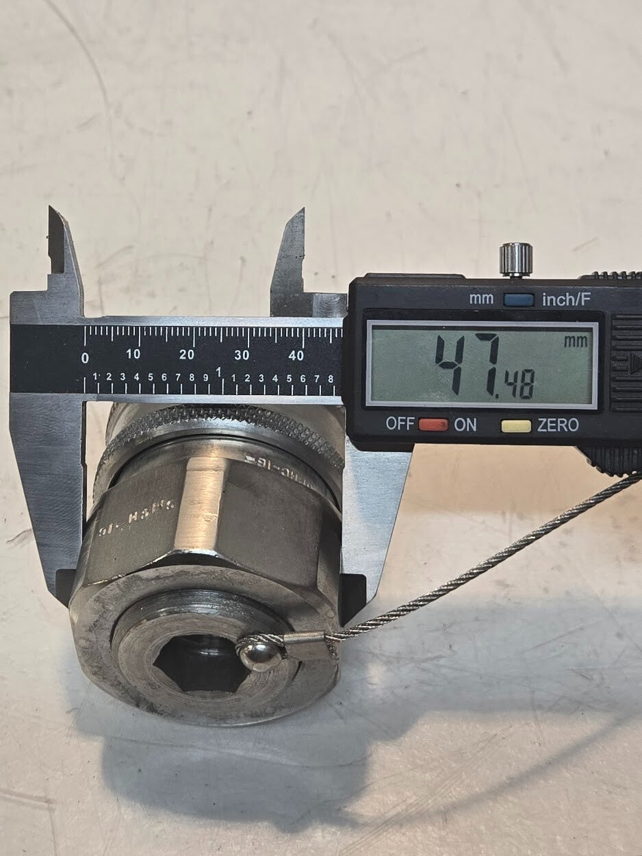 Snap-Tite SPHC-16 1" Female Quick Coupler | SMCH-16 | Stainless Steel | 1" FPT
