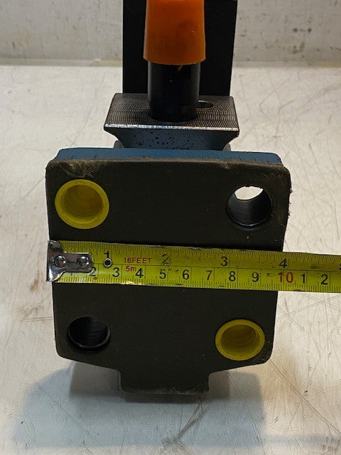 Mannesmann Rexroth Relief Valve DB20B2-52/180Y | A12B12C10X14 | RR006808