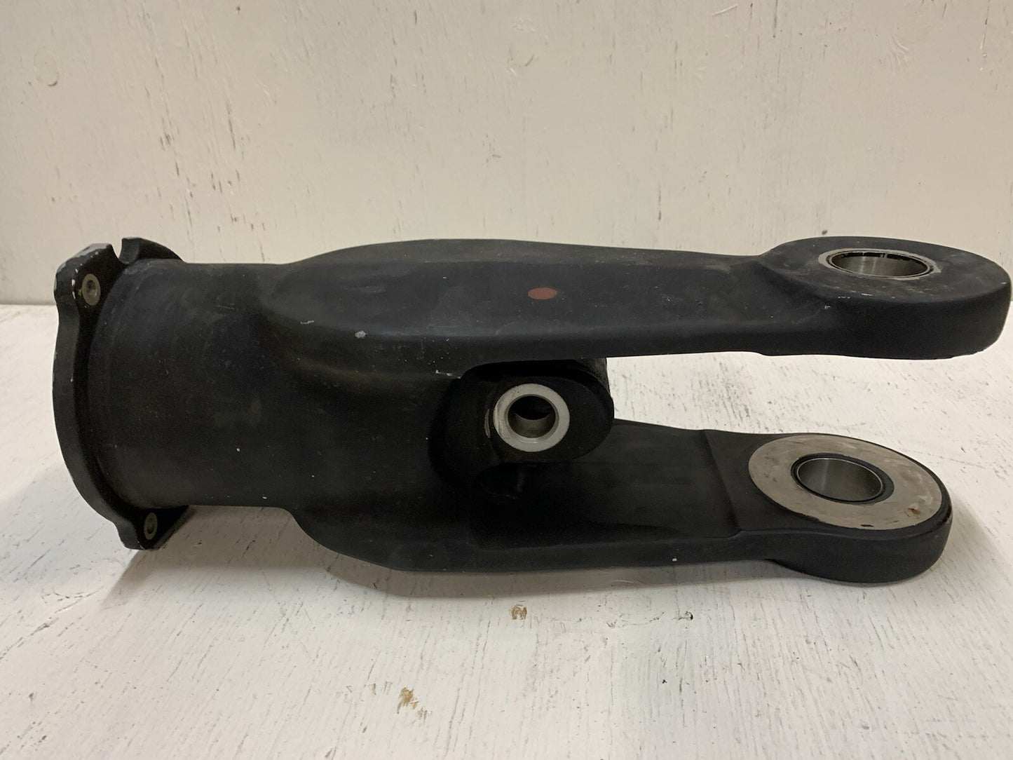 Main Rotor Blade Grip 206-010-102-013