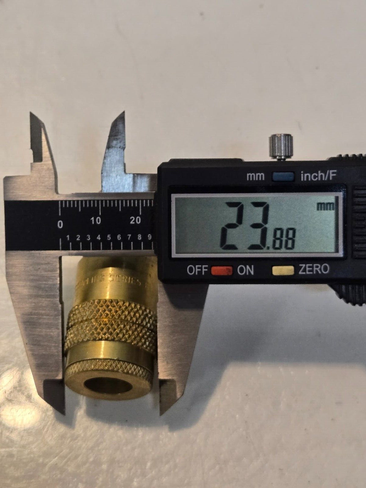 2 Quantity of Perfecting Coupling Series F 1/4" Quick Couplings 1/4" MPT (2 Qty)