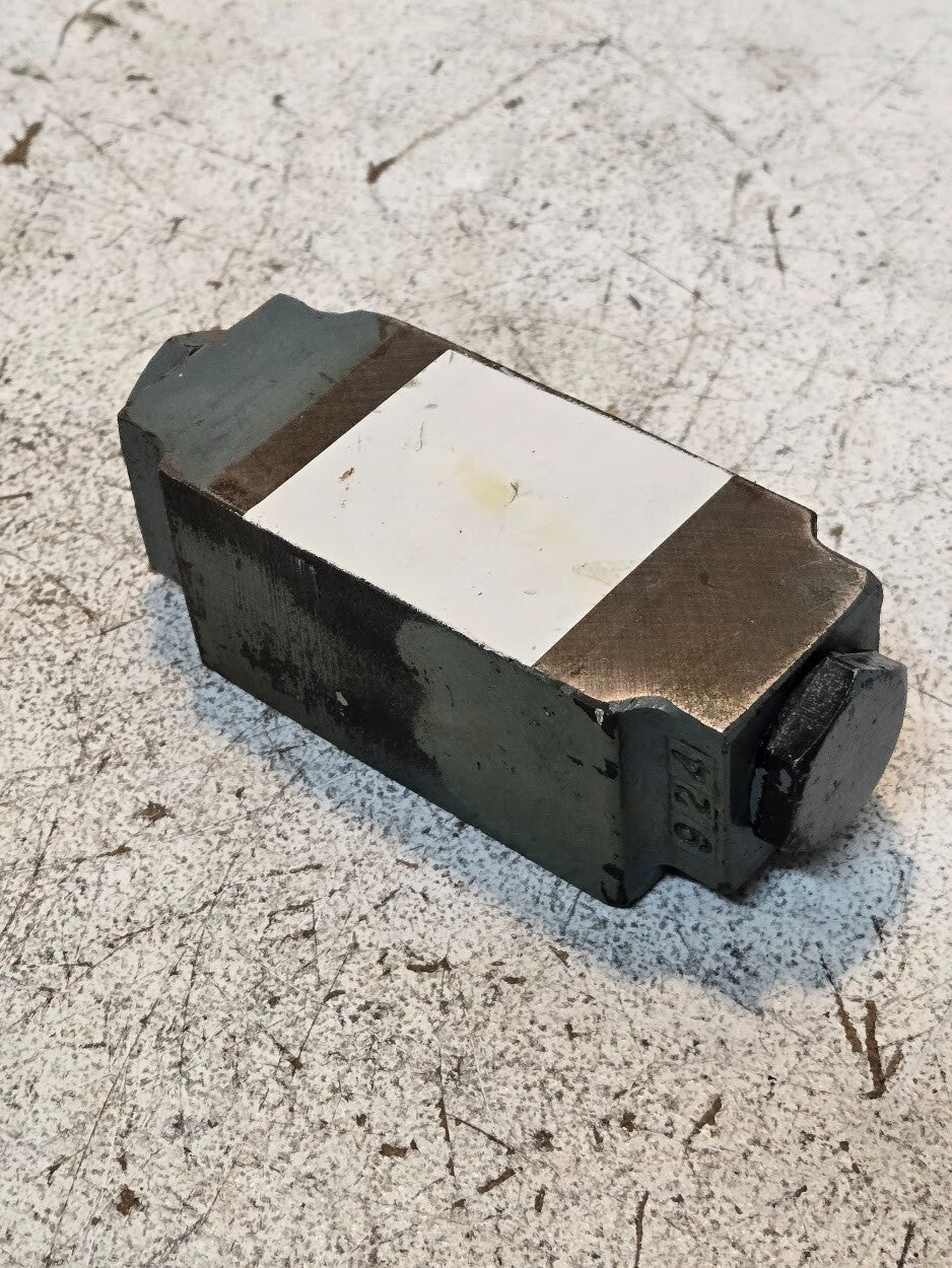 Daikin Industries Pilot Operated Check Valve MP-02W-50-50 | MFG NO 50 93