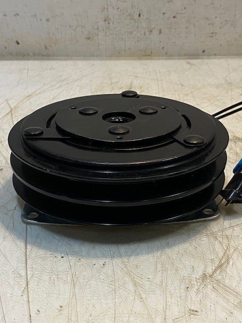 Air Conditioning Compressor Clutch & Pulley Assembly w/ C&U DA305523RS Bearing