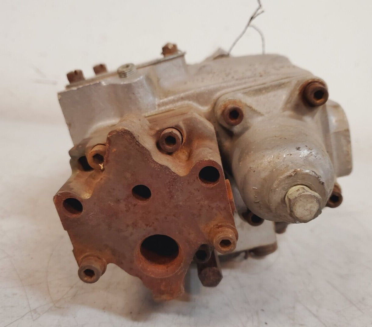 Cummins Fuel Injector Pump 217795 | ADCI-3/79 | 3028302 | 3004904 Damaged