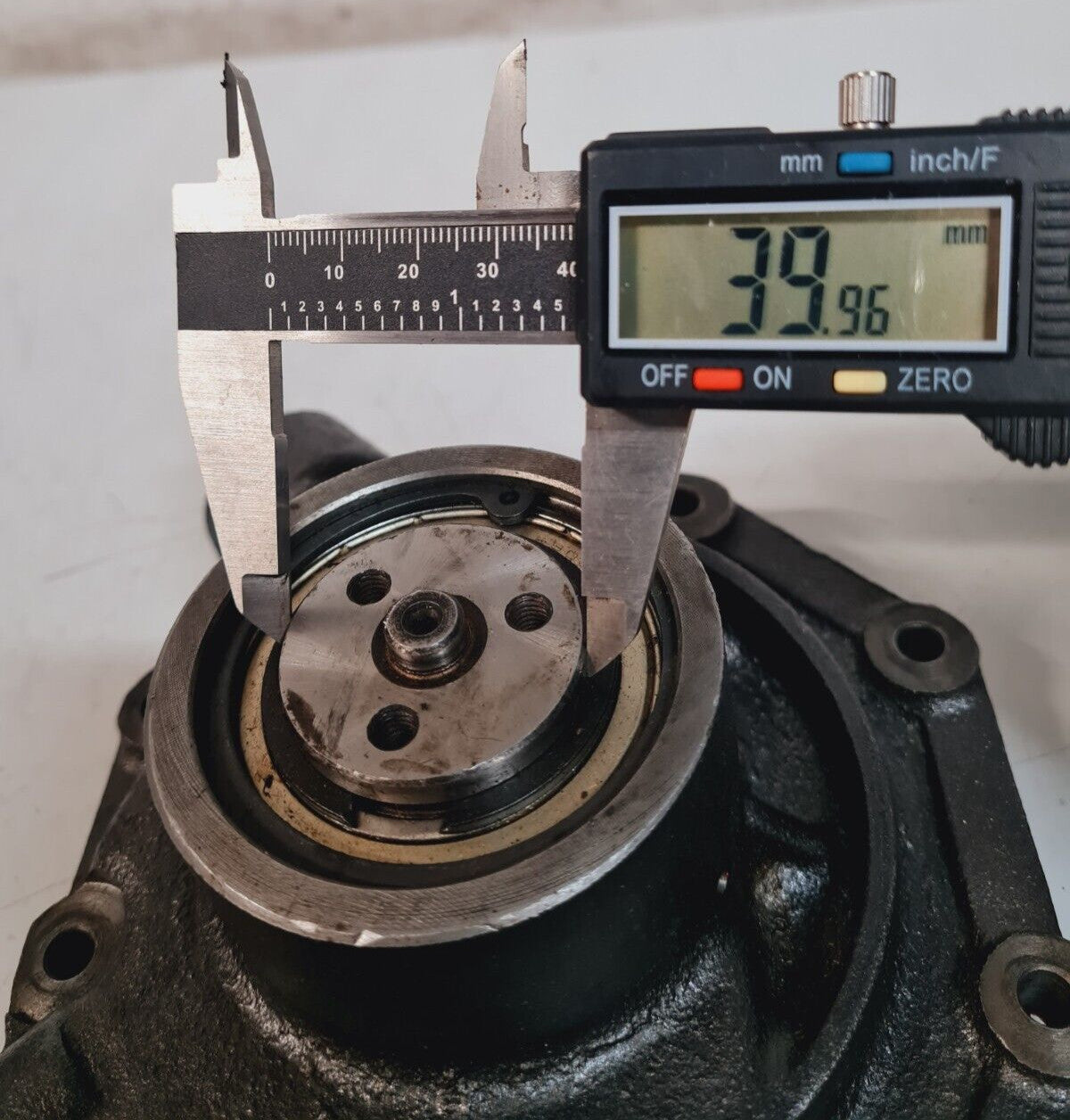 Diesel Engine Water Pump For John Deere RE500734 | 0511100