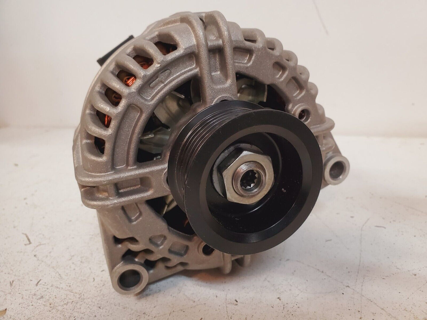 Bosch Alternator 01240AE2HB GT4159013