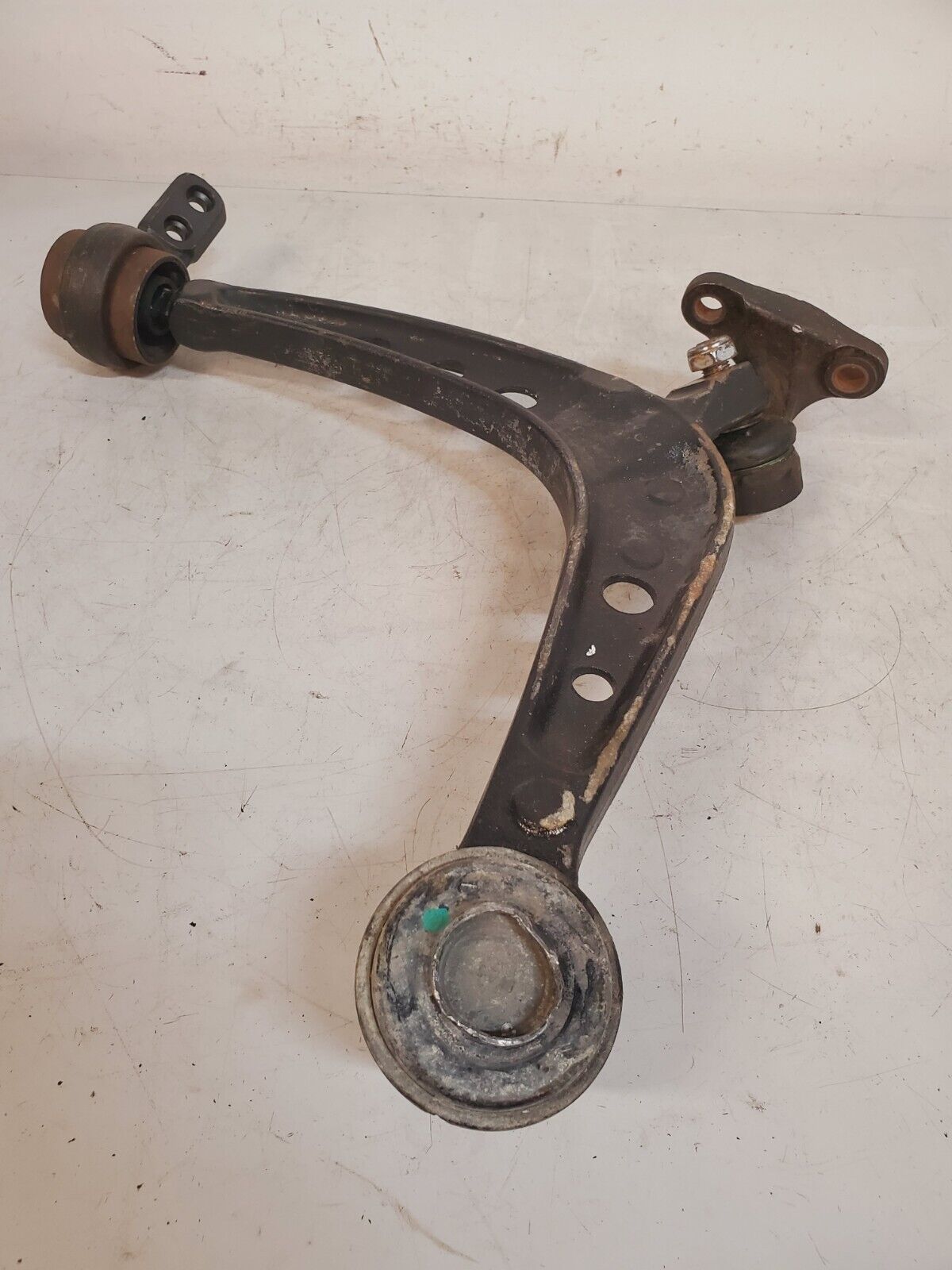 BMW Left Suspension Control Arm R788 | BV