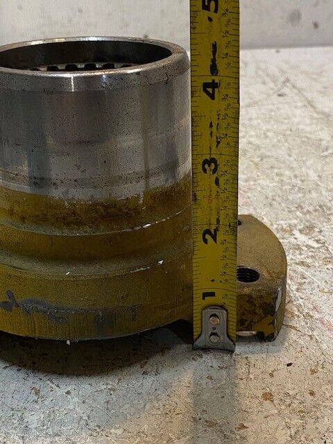 4-Bolt 24-Spline Yoke 64mm Bore 80mm OD 6" Long 4-1/4" Wide 4-1/4" Tall