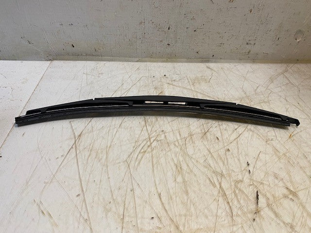 ISUZU 8-97300-440-0 Rear 14" Wiper Blade for 2002-2004 Isuzu AXIOM Made in USA
