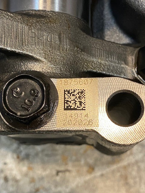 Rocker Arm Assembly 15 lb-ft Torque 00-032646 | 1875607 | 14914 | 202026