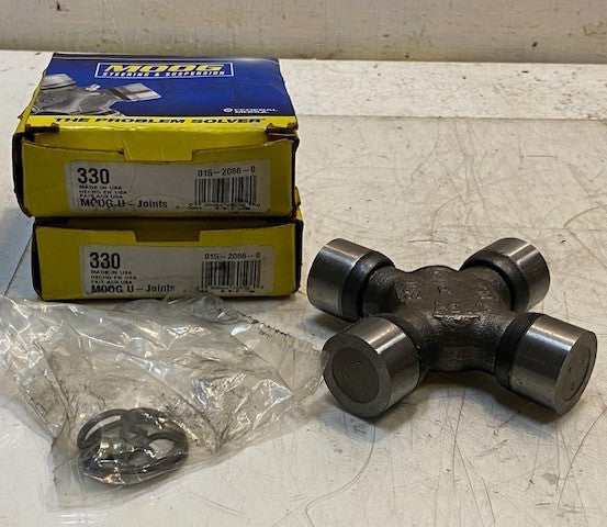 2 Quantity of Federal Mogul MOOG U-Joints 330 | 015-2086-0 (2 Quantity)