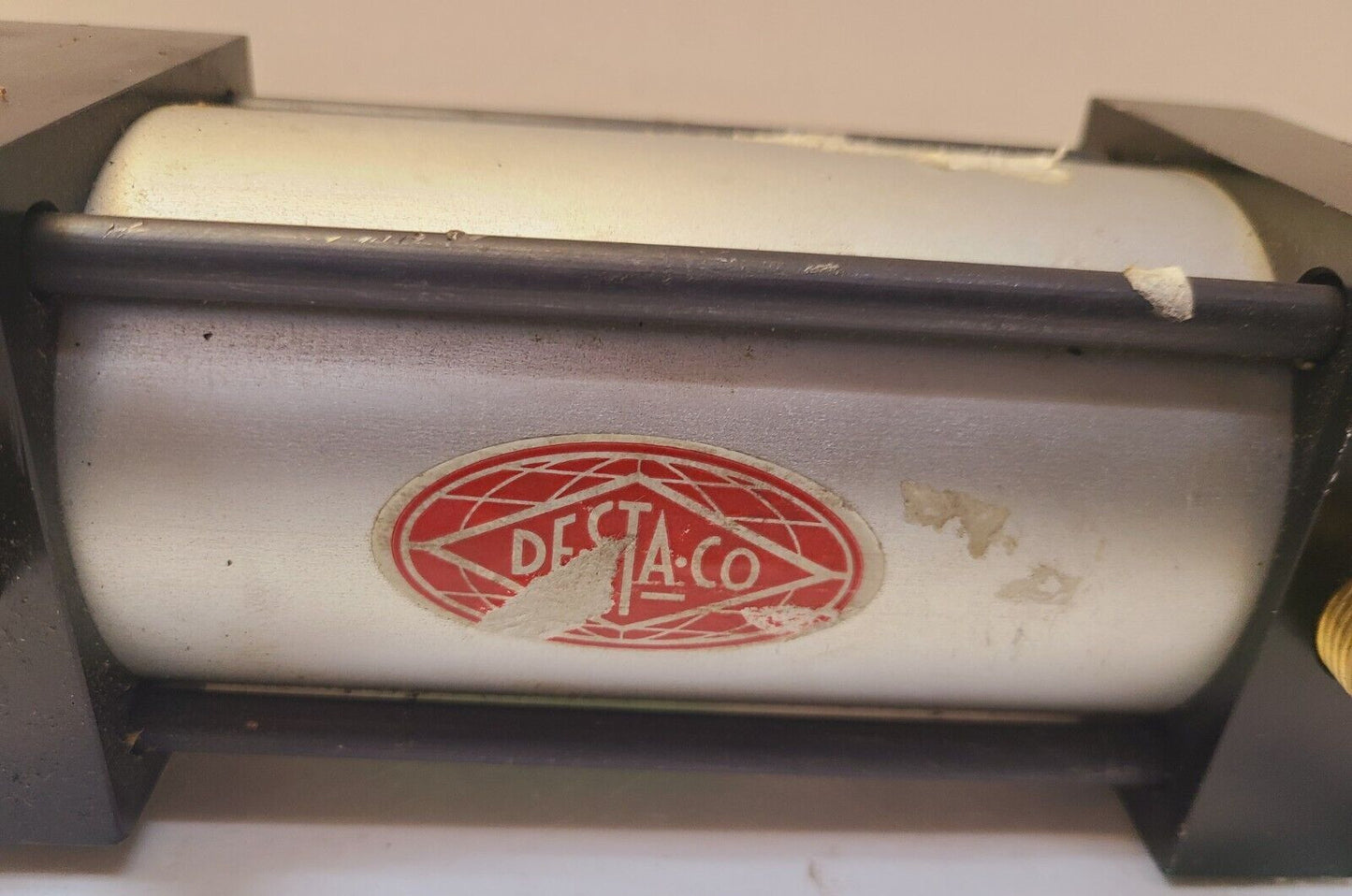 DE-STA-CO Pneumatic Heavy Duty Action Clamp 893-D  | 893132