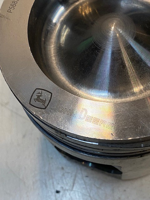 John Deere Engine Piston R520669 | RE524325 | 138914 | P5683C00-02
