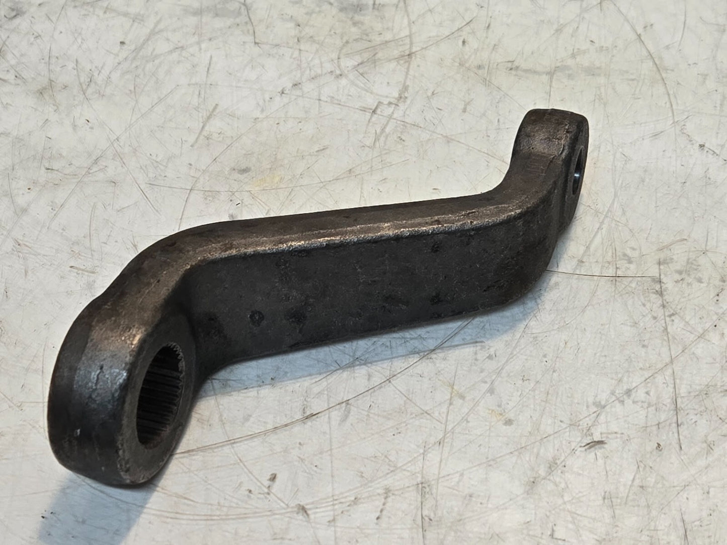 Drop Pitman Arm | 4" Drop | 1-1/4" 32 Spline Drive | 5/8" Bore | 5.5" Eye-Eye