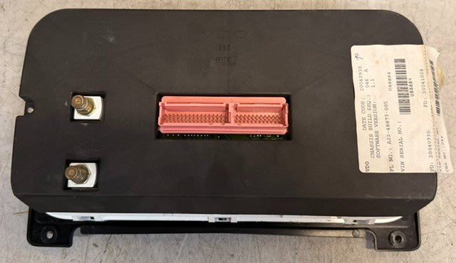 Freightliner M2 Instrument Cluster Assembly Gauge  Speedometer Display PP-T40