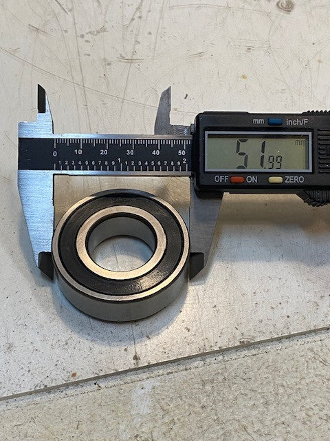 10 Quantity of S6205-2RS Sealed Ball Bearings 25x52x15mm (10 Quantity)