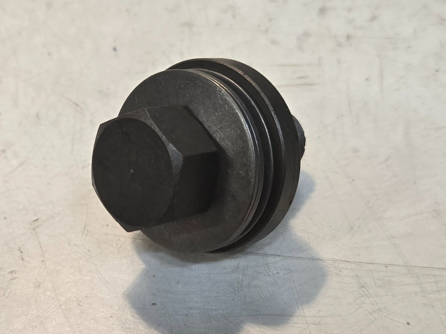 8 Quantity of 8053001 Cone Fasteners 22 mm Hex 15.65 mm Thread (8 Quantity)