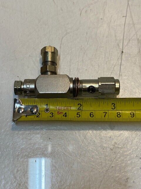 Lincoln High Pressure Control Valve Oil Injector 3-1/8" L 14mm End 13mm Mid 11mm