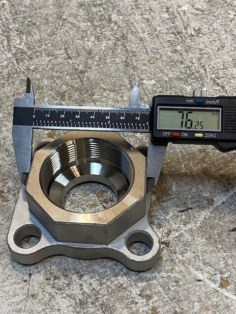 CF8M Forged Flange Pipe Adapter 56mm Bore 76mm Oct OD 15mm Bolt Holes