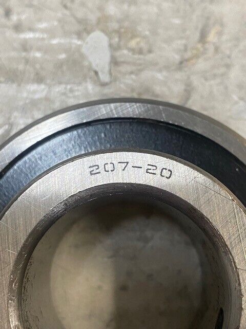 2 Qty of 207-20 China 32x32x72mm Insert Bearings (2 Quantity)